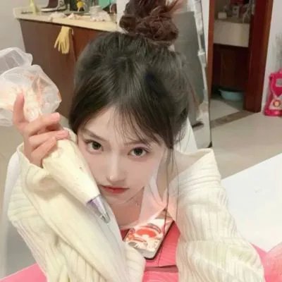 《乐园春梦》海报