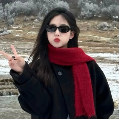 《阿尔及尔的末代王后》海报