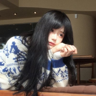 《小可爱娜斯佳第二季》海报